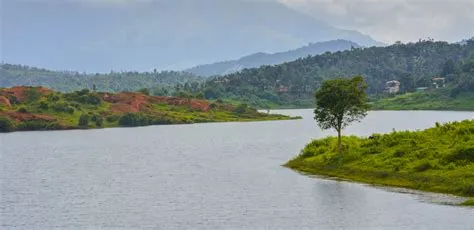 Karapuzha Dam